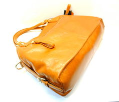 亞韓真皮精品女包 2013新款復(fù)古氣質(zhì)女包手提單肩包潮女包包